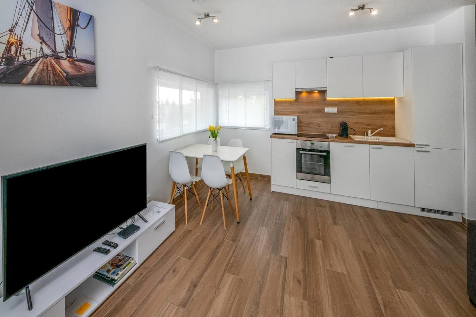 Anchor Apartman By Hellobalatonlelle Esterno foto